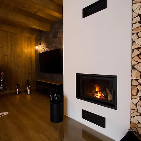 Chalety Chalet *